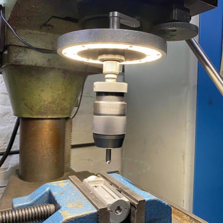 Lampe pour poste machine LED lumière circulaire 160mm 460 lumens  