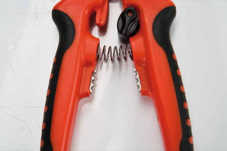 cisaille universelle